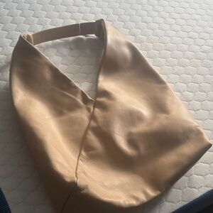 Origami Leather Bag in Nougat